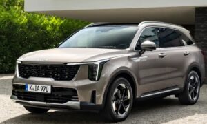 Kia Premium Hybrid Cars