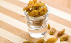 Kishmish Water For Health