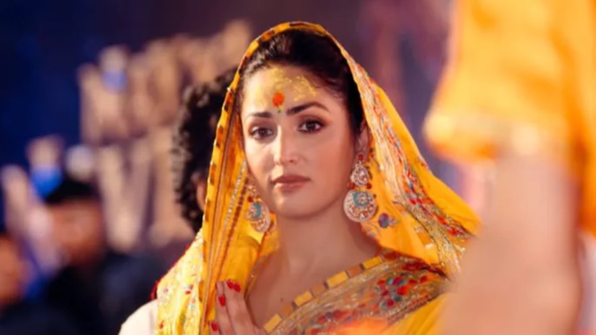 Yami Gautam Yellow Saree Look