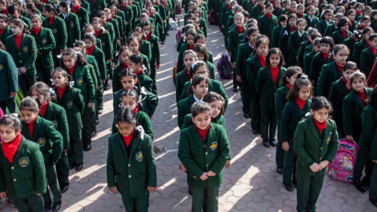 School Assembly News Headlines October 21